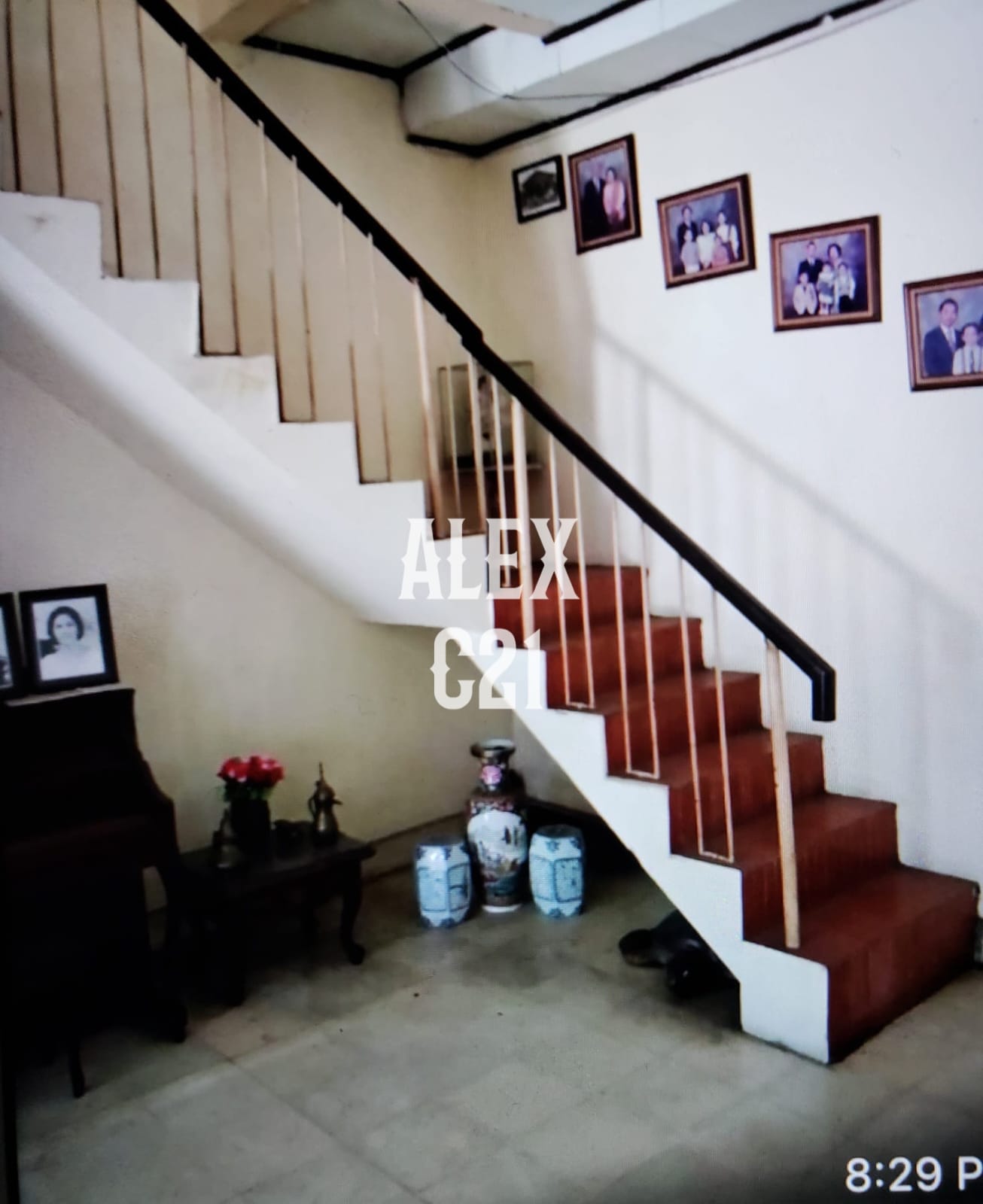 Dijual rumah hitung tanah saja B U pondok pinang,Kebayoran lama