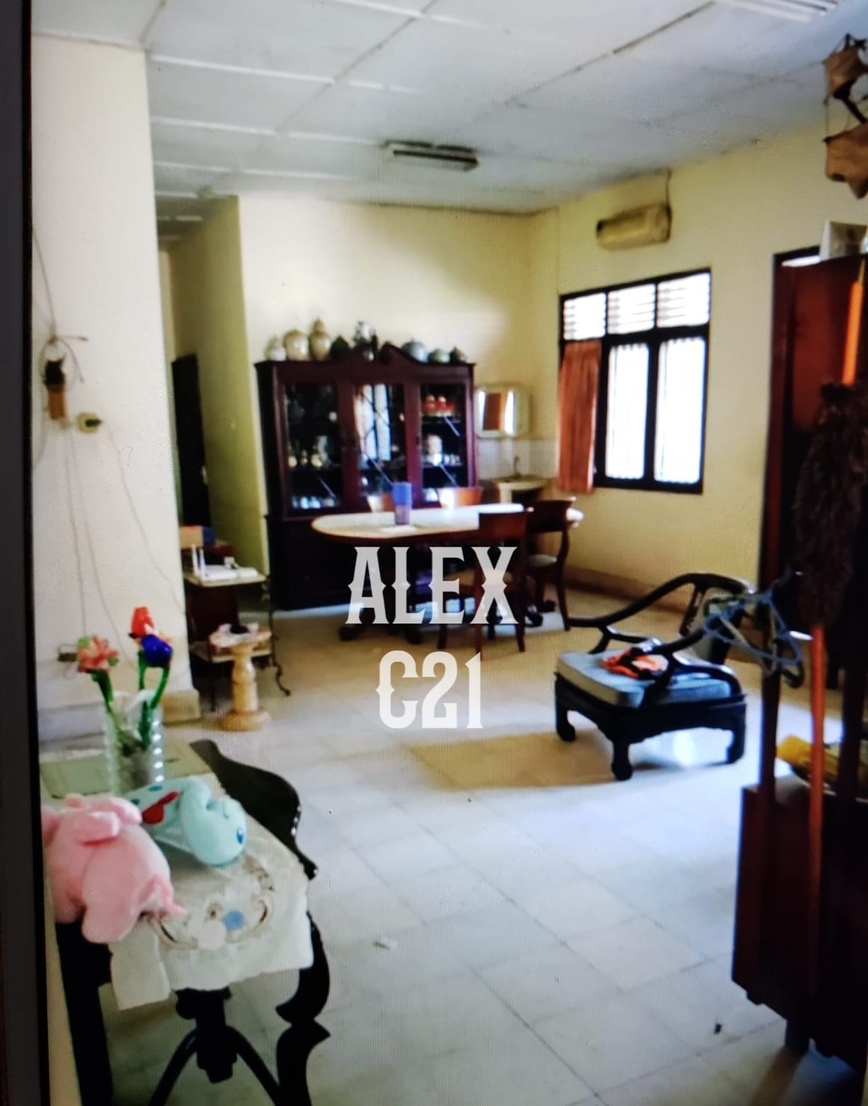 Dijual rumah hitung tanah saja B U pondok pinang,Kebayoran lama