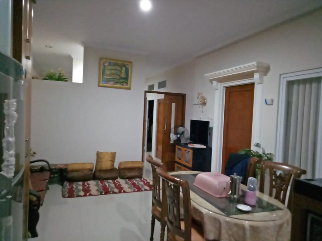 Dijual rumah mewah dekat Grand Indonesia di Kebon Kacang