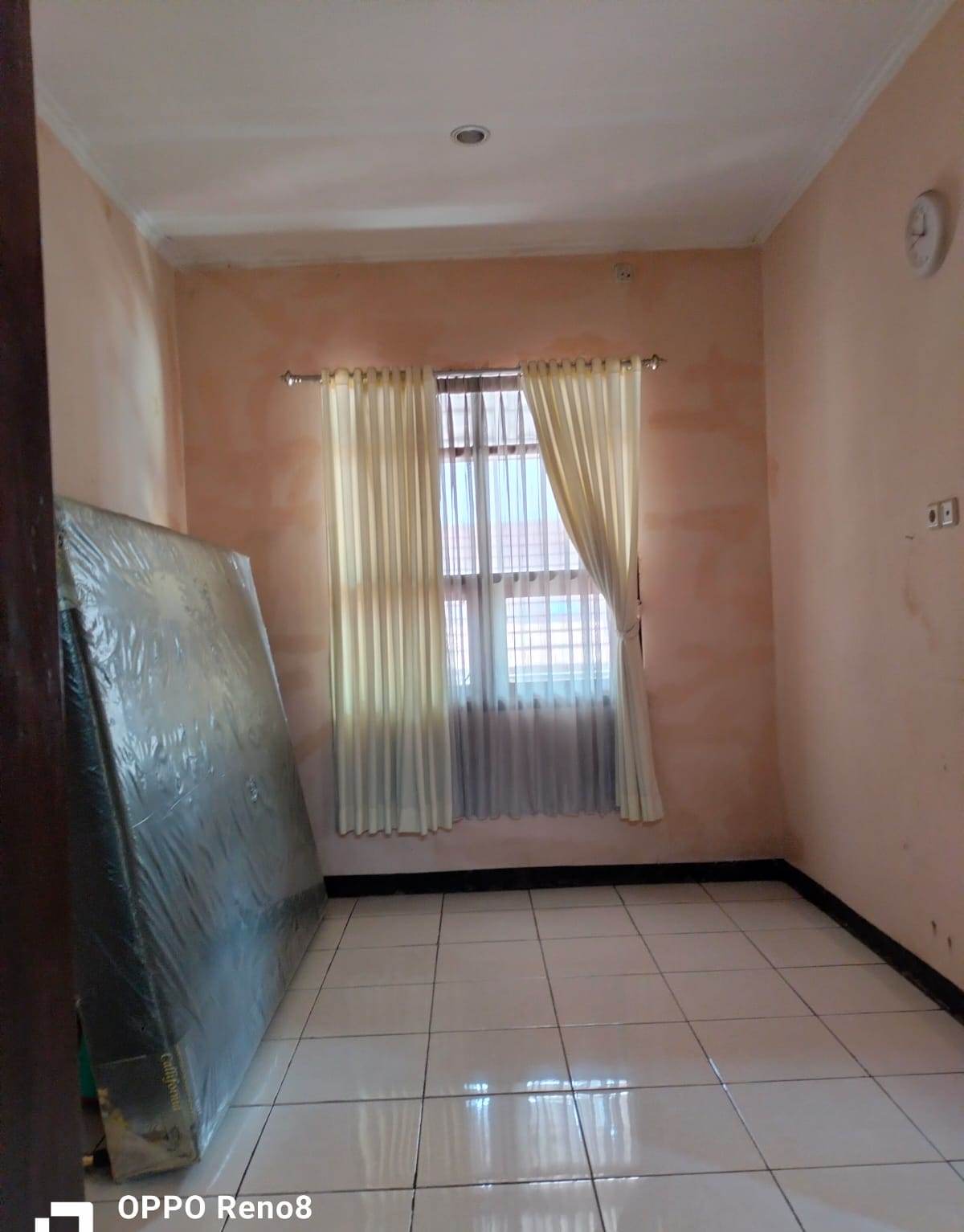 Rumah 2 lantai di Billabong Soetta Gedebage Kota Bandung 800an