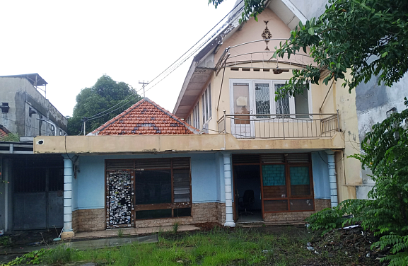 rumah dijual jalan pandegiling surabaya