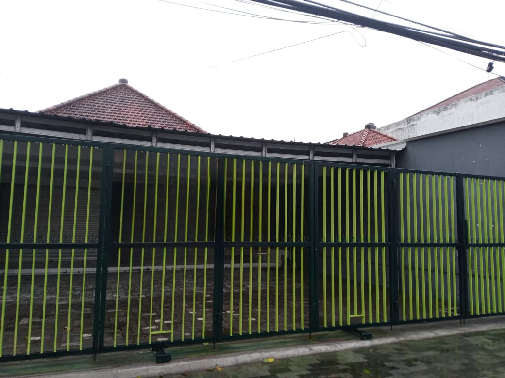 rumah disewakan jalan kartini surabaya
