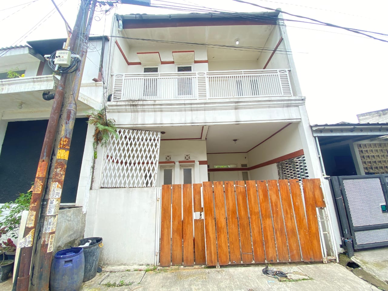 Jual cepat rumah 2 lantai di Griya Bandung Indah Bojongsoang