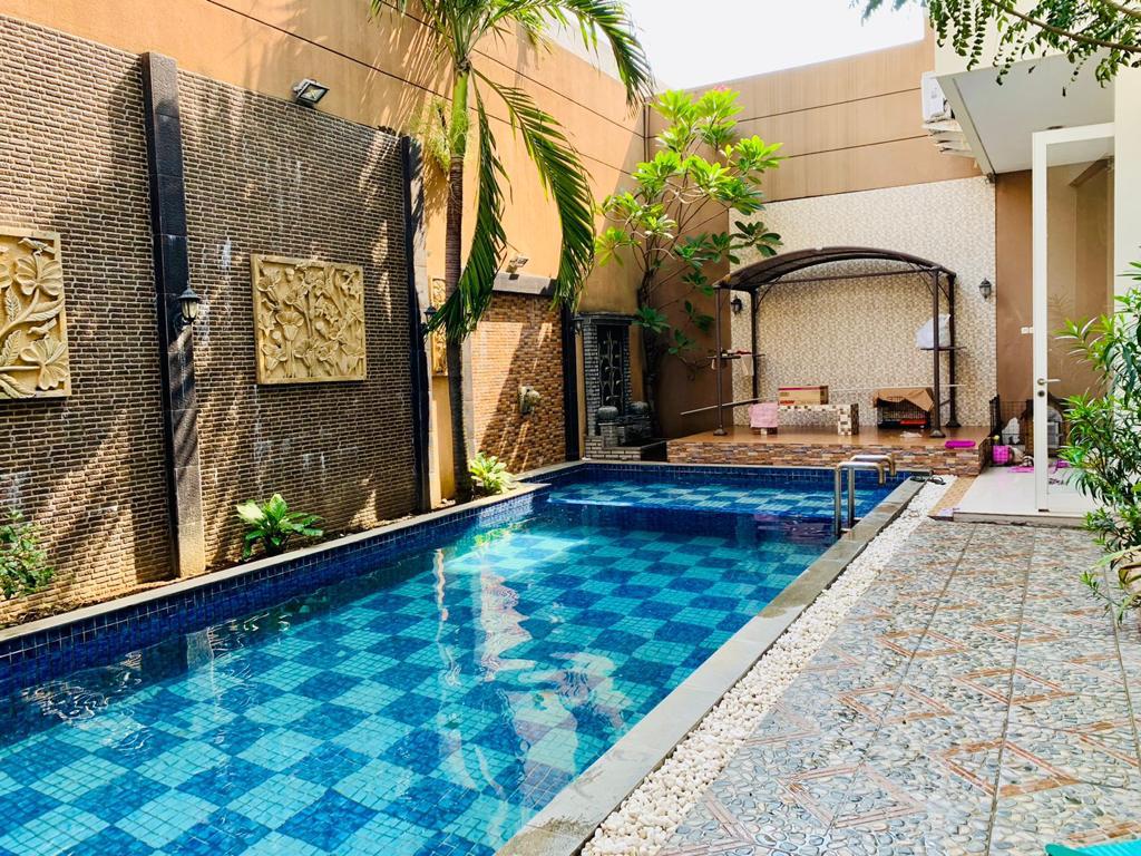 Rumah BUKIT GOLF Citraland Surabaya Mewah, Full furnish