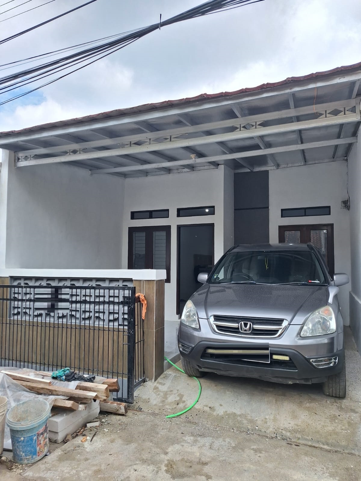 Rumah minimalis siap huni 300 jutaan di Cibiru Hilir Bandung