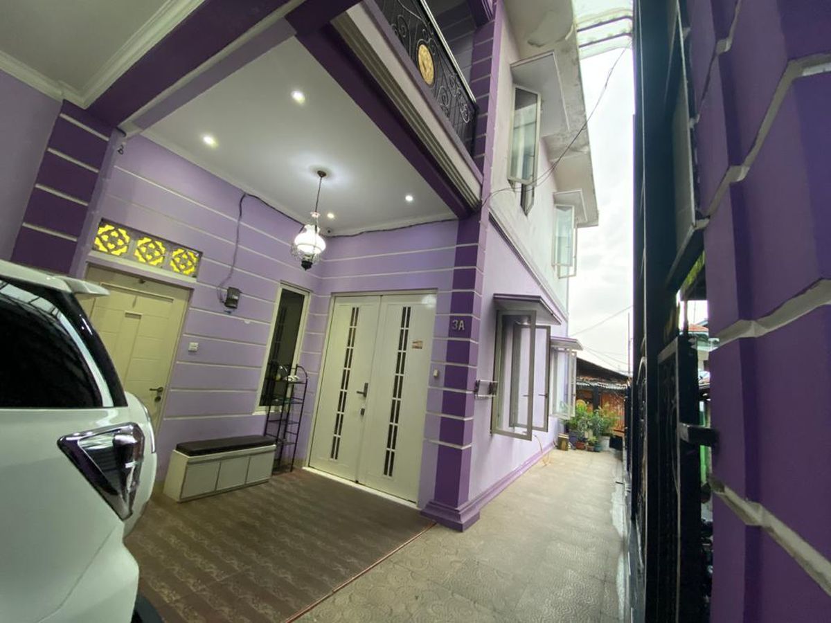 Dijual Rumah Pinggir Jalan di Cililitan Besar Jakarta Timur