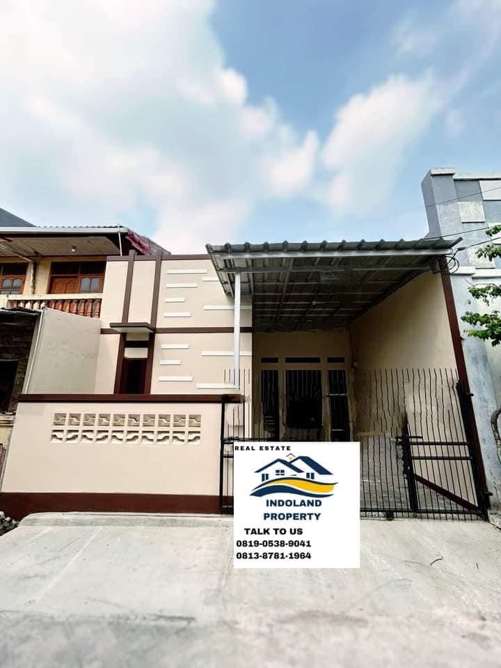 Rumah Modern 1 1/2 lantai mezanin di Harapan Indah