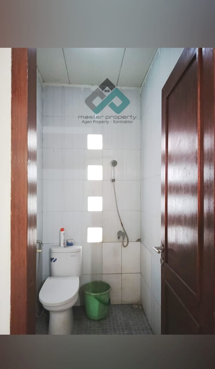 Rumah luas kokoh nyaman terawat di Cluster Antapani Arcamanik