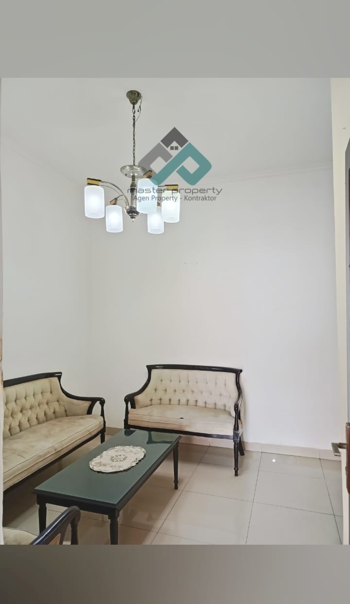 Rumah luas kokoh nyaman terawat di Cluster Antapani Arcamanik