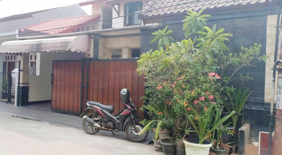 RUMAH DI PERUM GRAHA INDAH BEKASI SELATAN