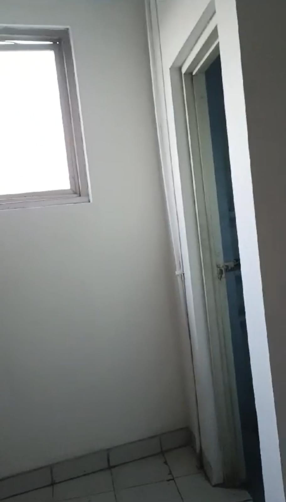 ruko 4 lantai dekat stasiun depok lama arah GDC