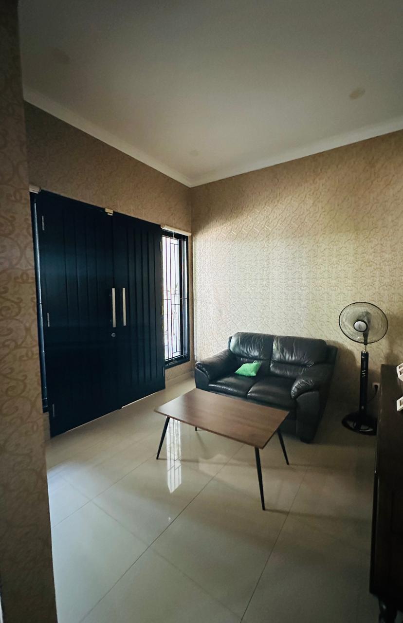 Dijual Rumah 2 Lantai Murah, Luas Dan Full Furnish