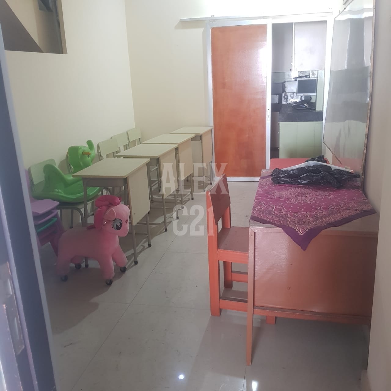 dijual B U ruko kebon jeruk, kec taman sari, jakbar
