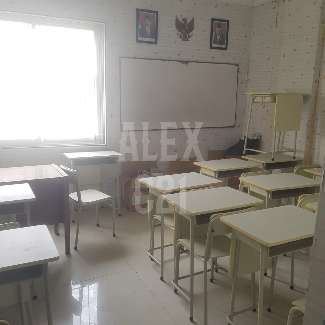 dijual B U ruko kebon jeruk, kec taman sari, jakbar