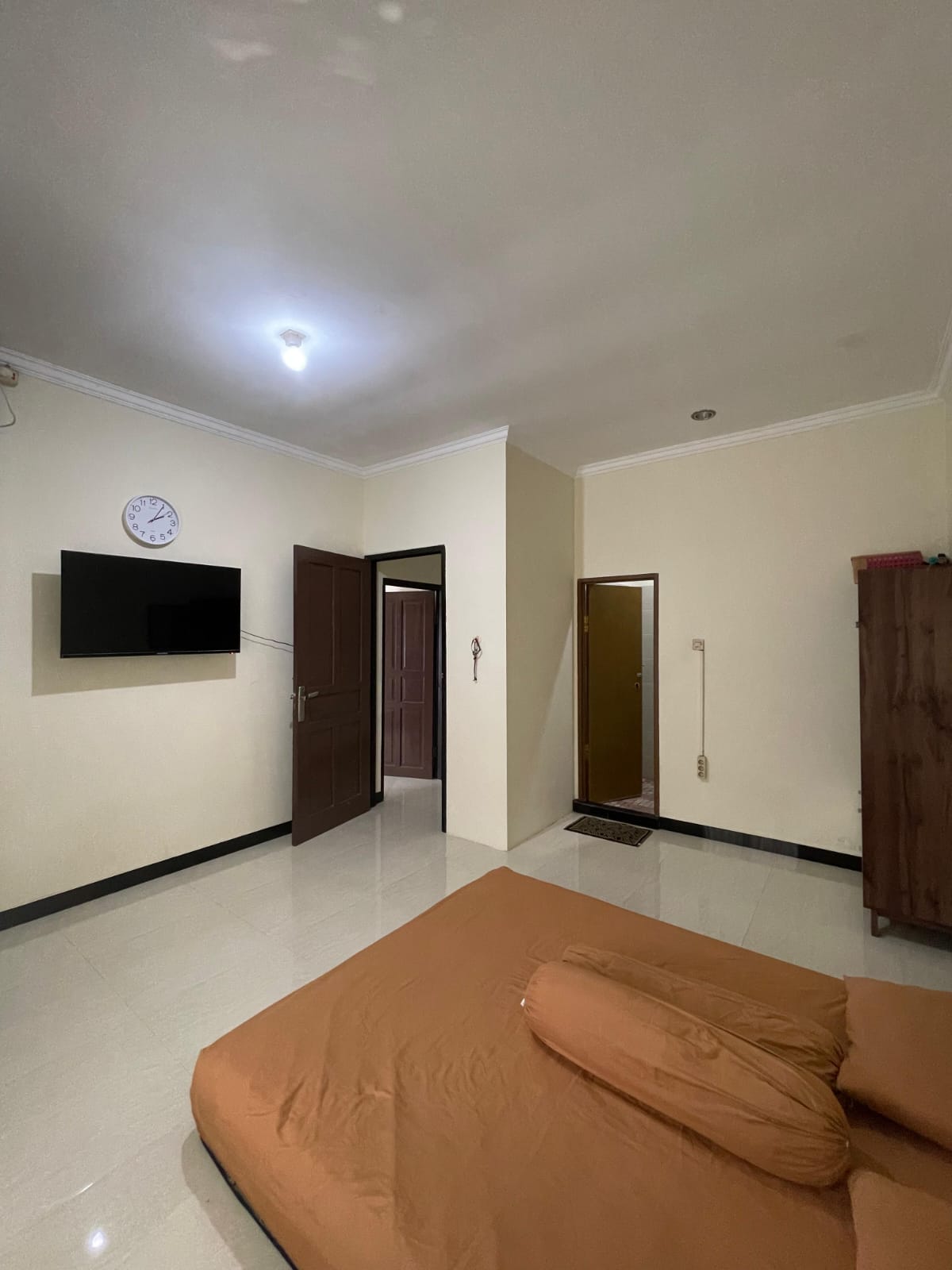 Rumah Cluster area Gedong, 500 meter ke Jalan TB Simatupang