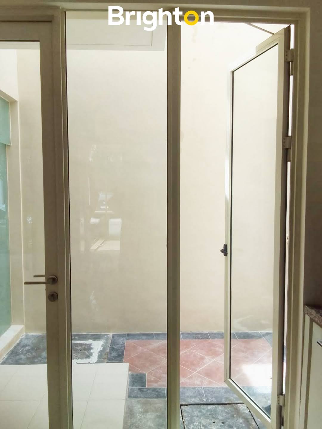 Sewa Rumah ZIMBALI COSTA Pakuwon City Surabaya Timur