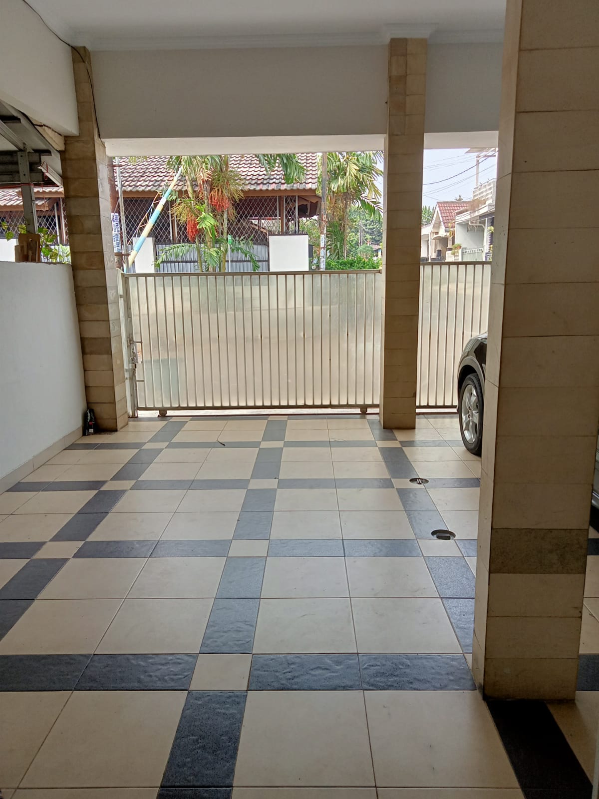 Dijual rumah tusuk sate cantik di Perumahan Permata Pamulang