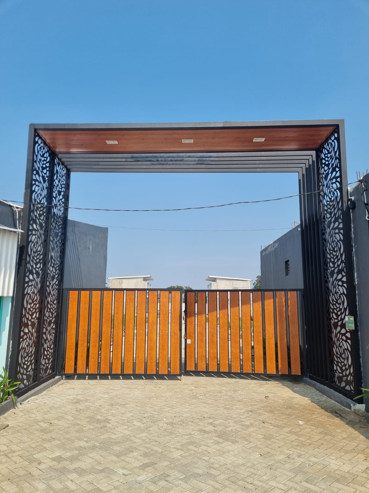 Rumah 2 Lantai Nempel GDC di Cilodong Depok