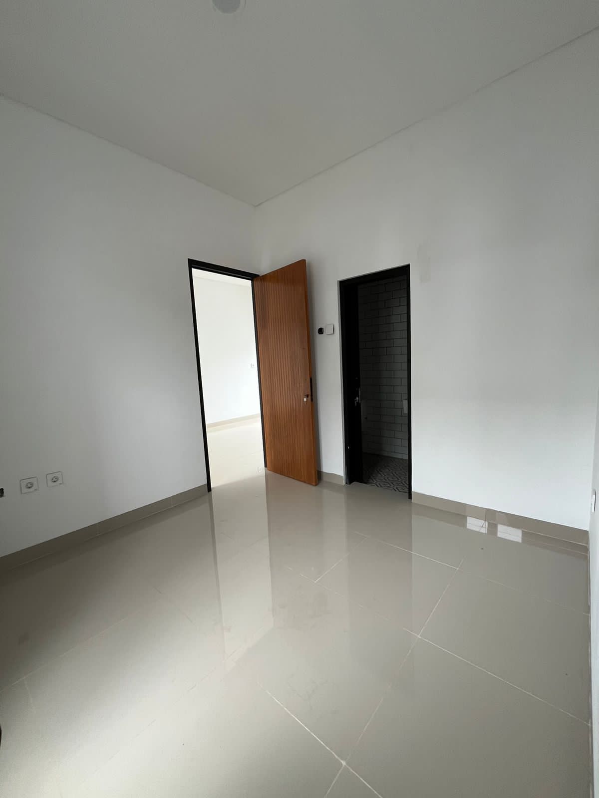 Rumah 2 Lantai Nempel GDC di Cilodong Depok