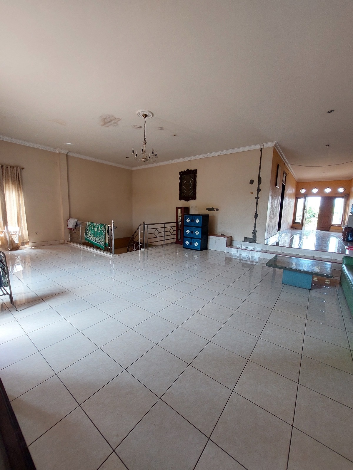 Dijual cepat rumah di Pesanggrahan, Jakarta selatan