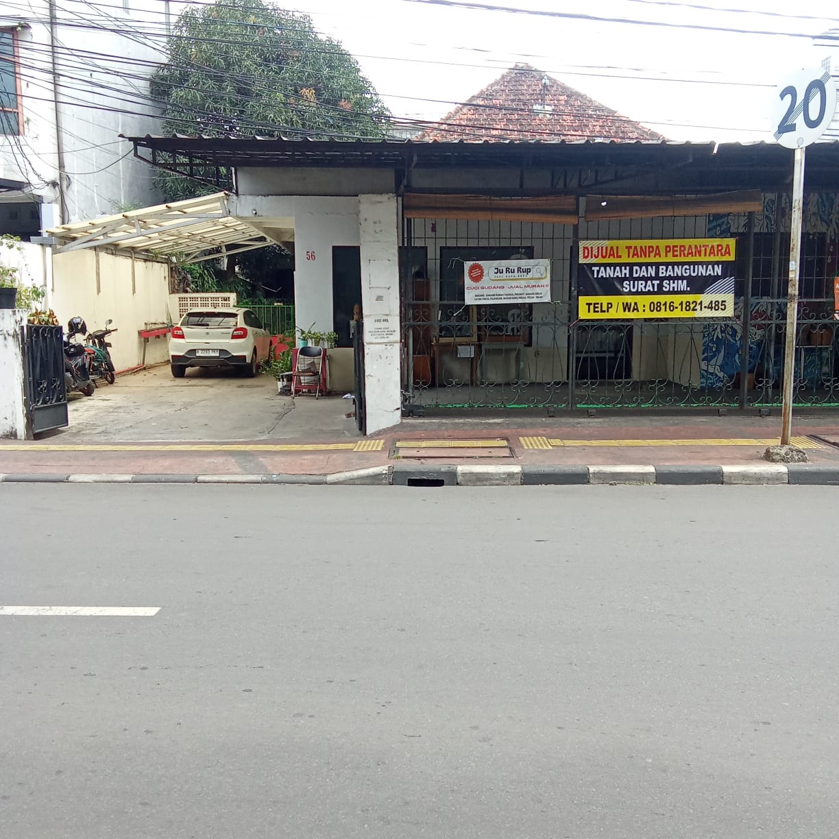 Jual Rumah Berlokasi Sangat Strategis Dengan Harga Bersaing