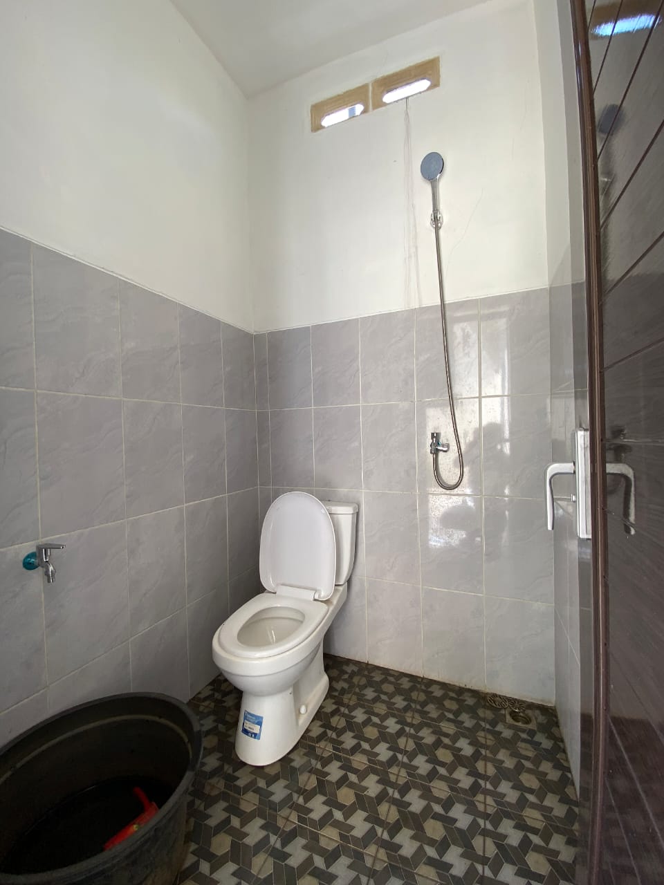 dijual rumah tangerang