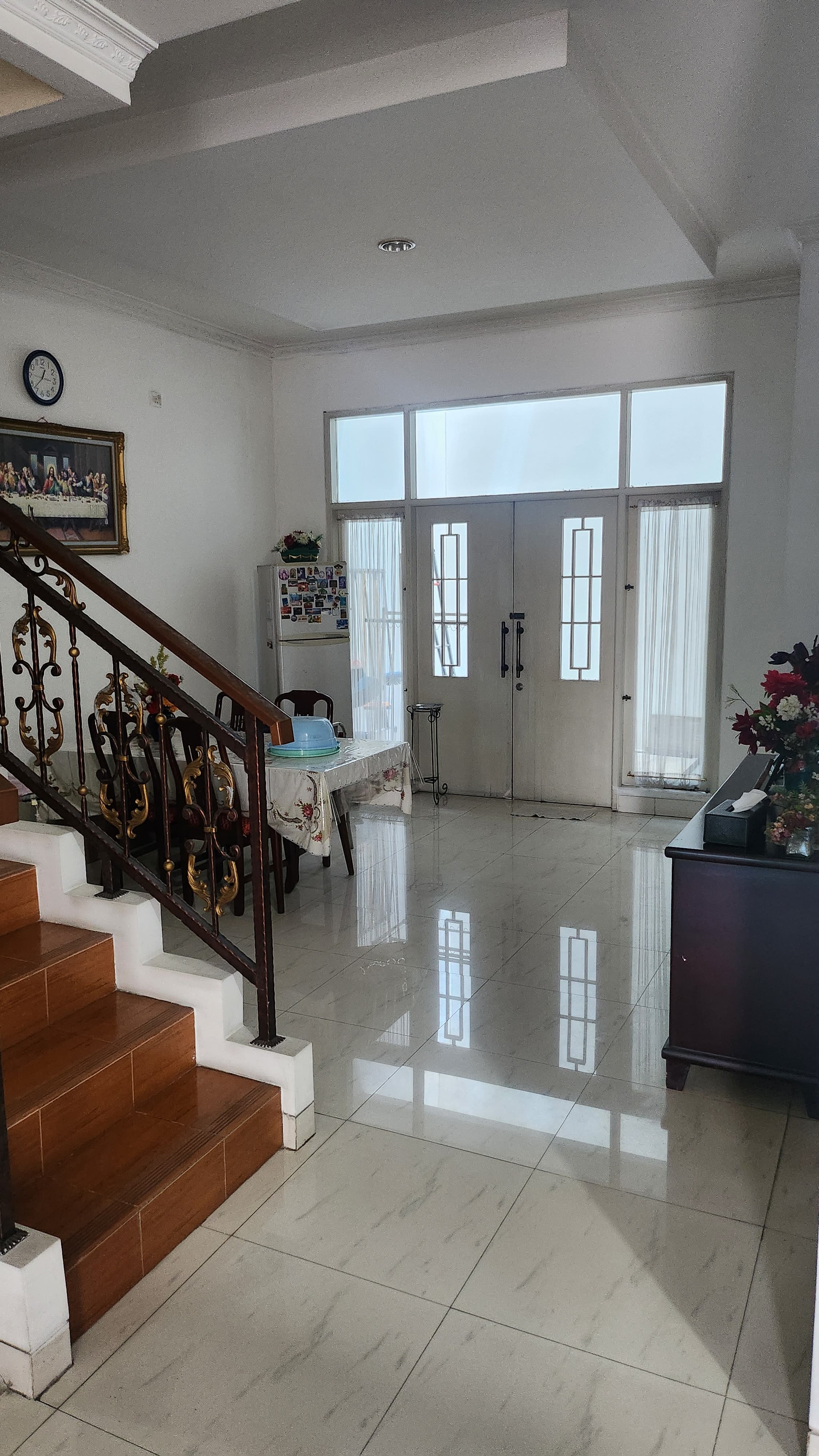Dijual Rumah Grawisa kondisi rapih, Jakarta Barat