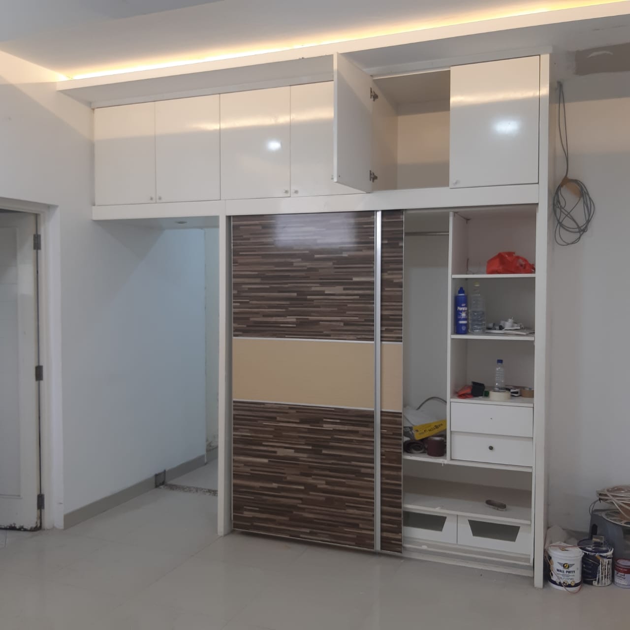 Dijual Rumah Golf Lake Residence  Cengkareng Jakarta Barat