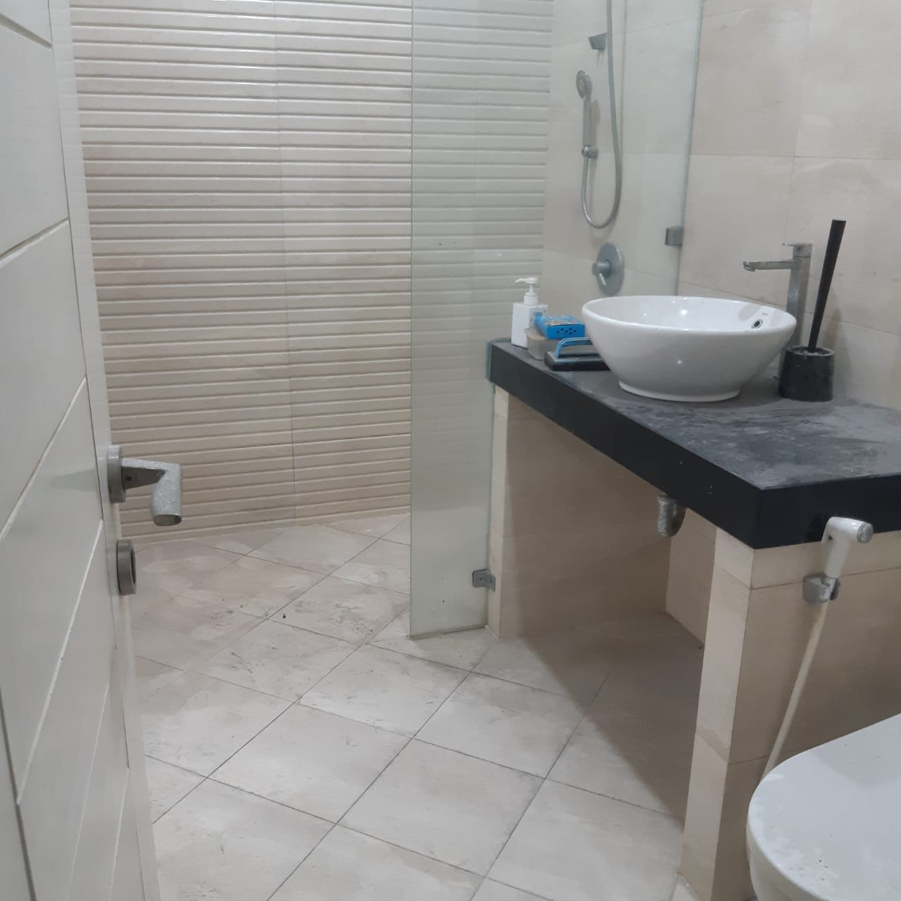 Dijual Rumah Golf Lake Residence  Cengkareng Jakarta Barat