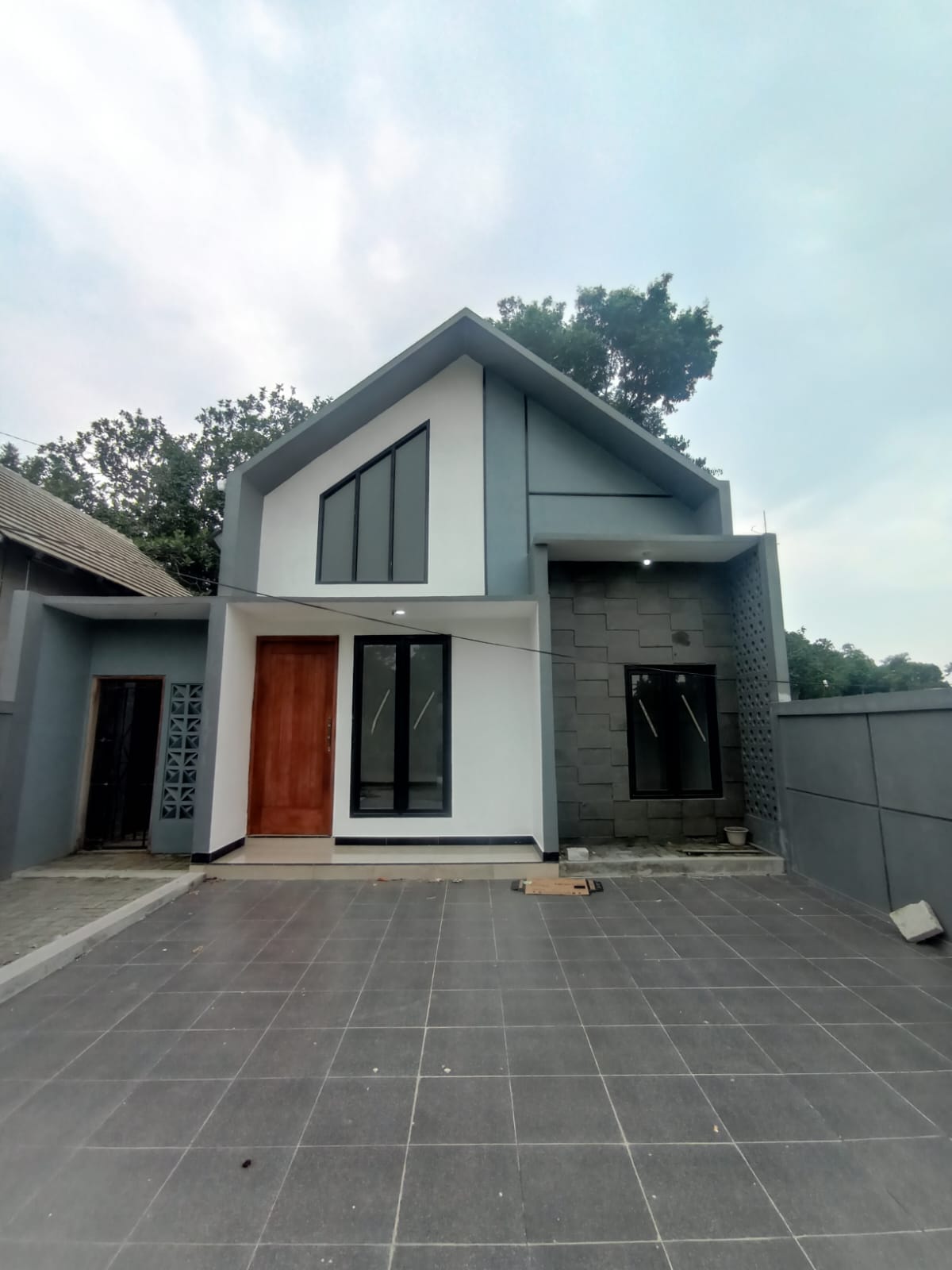 Rumah Cantik Scandinavian dekat Kampus UII Yogyakarta