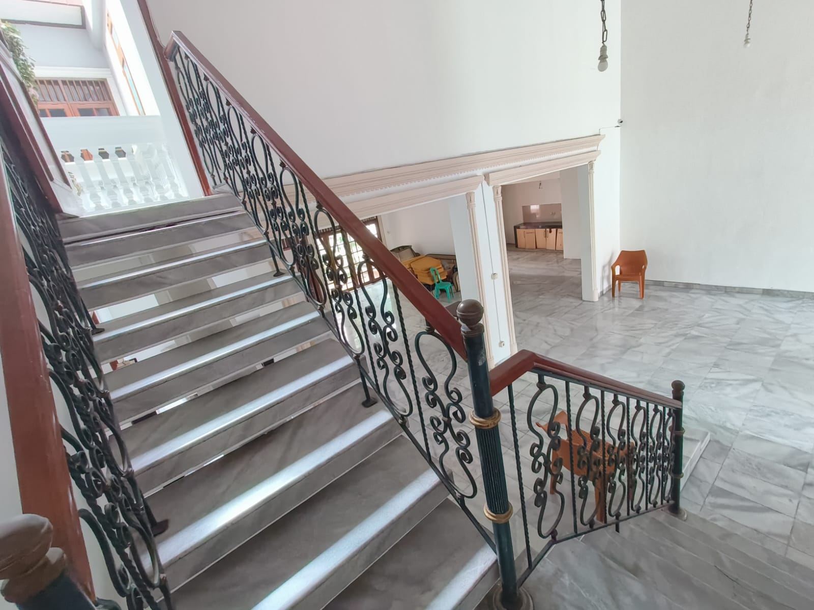 Dijual Rumah bisa untuk huni, kost / kantor Daerah Pancoran
