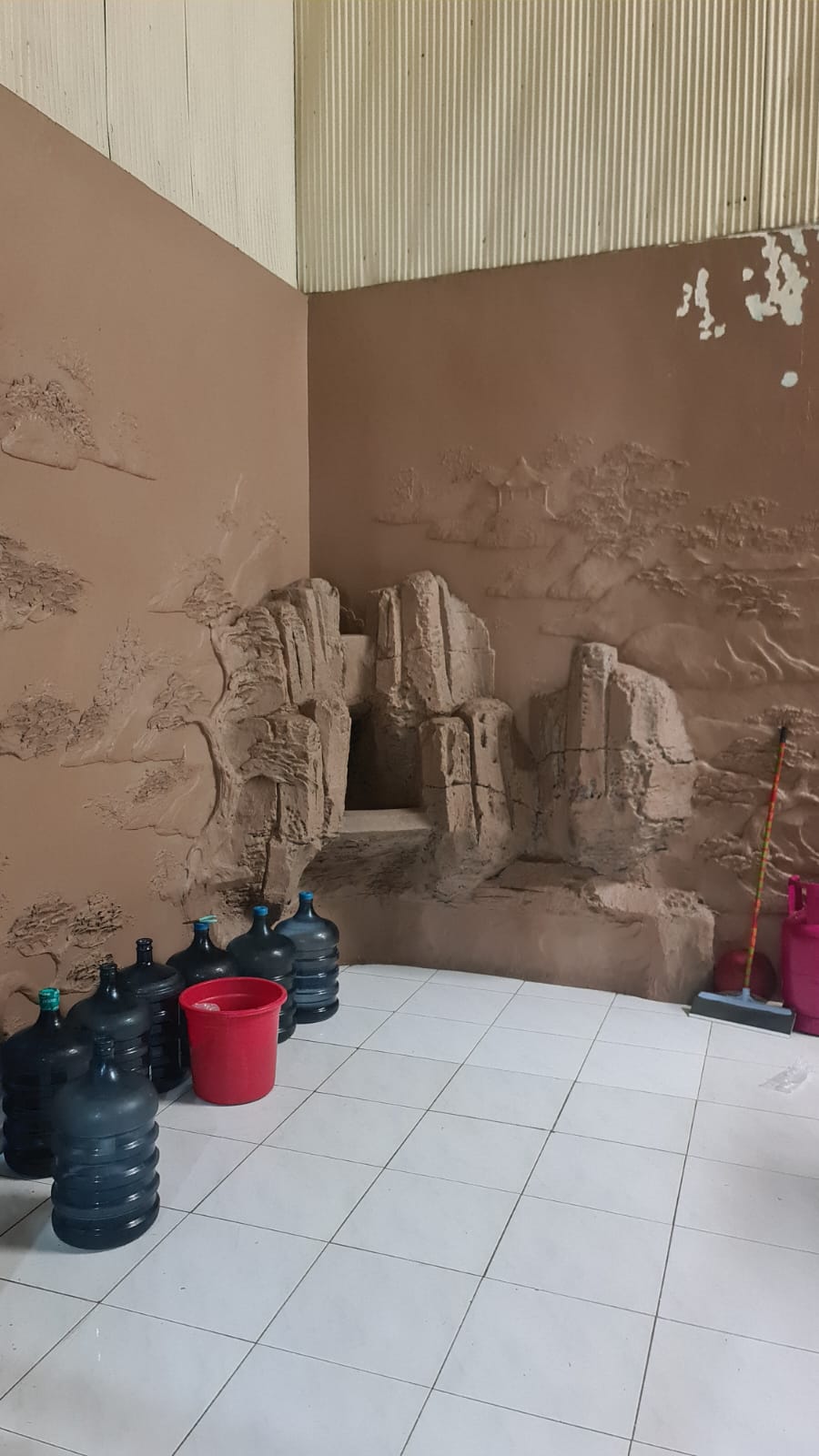 Dijual Rumah Taman Surya uk 9x20m, Jakarta Barat