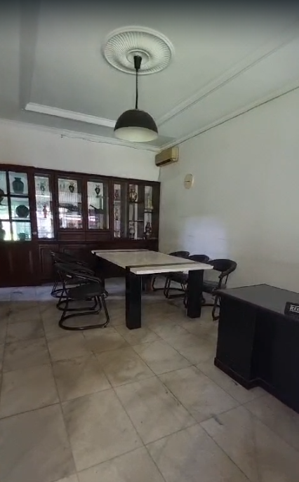 Dijual Rumah 2 Lantai, Luas Area Ekslusif di Cipinang Melayu