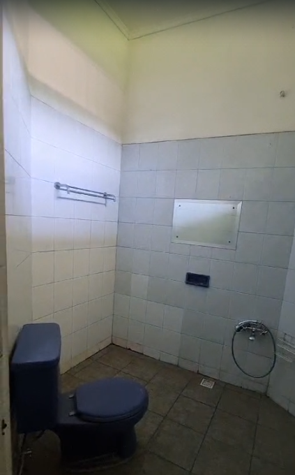 Dijual Rumah 2 Lantai, Luas Area Ekslusif di Cipinang Melayu