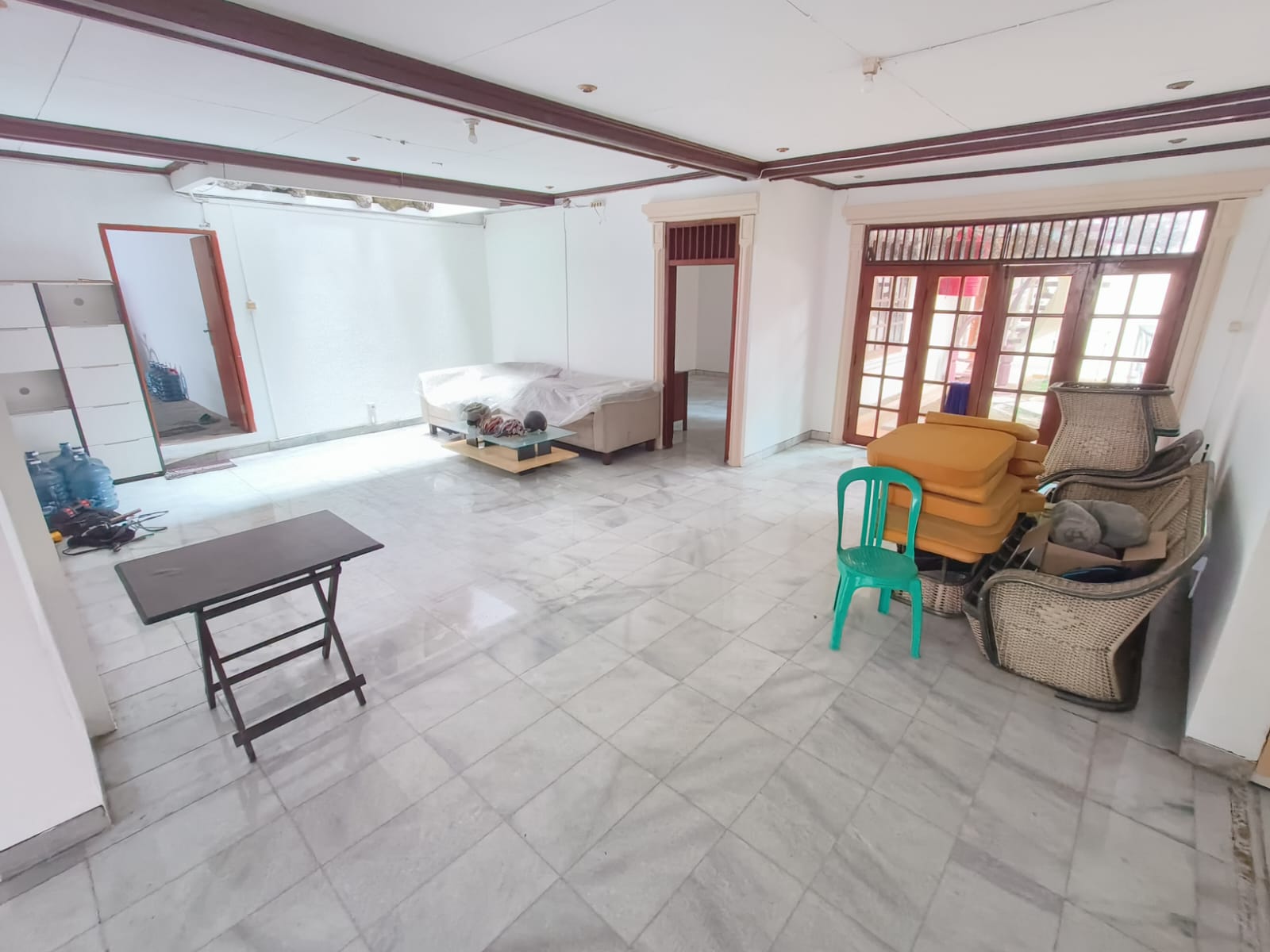 Dijual rumah dan rumah kost di Kalibata, Pancoran, Jakarta