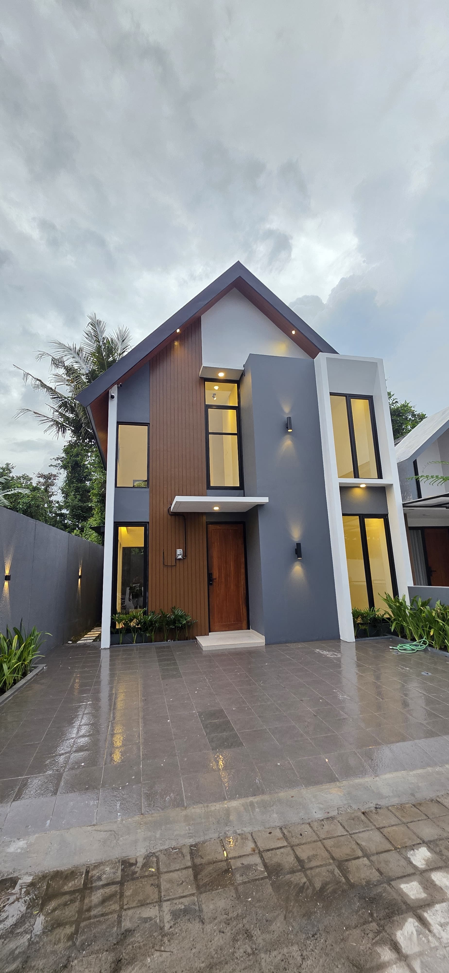 Rumah Scandinavian Cantik dekat Pasar Gentan Jl Kaliurang KM 10