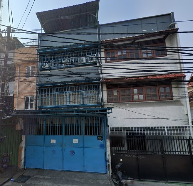 Dijual rumah bentuk ruko bisa usaha di Keagungan, Taman Sari