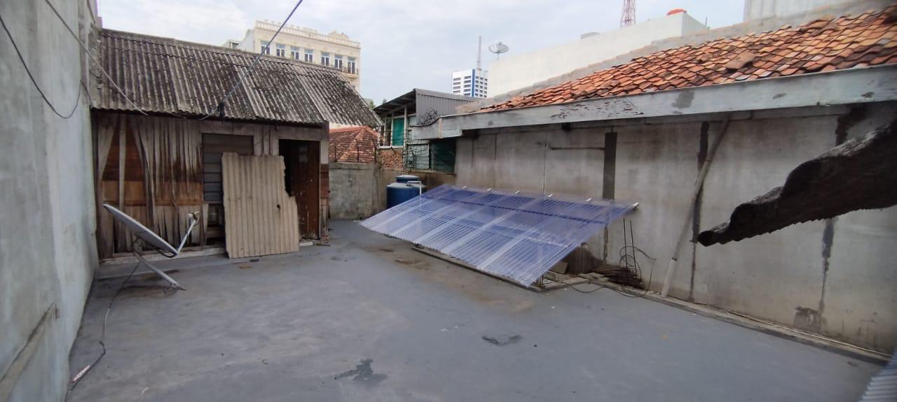 Dijual rumah hitung tanah diarea Gajah Mada, Krukut, Taman Sari