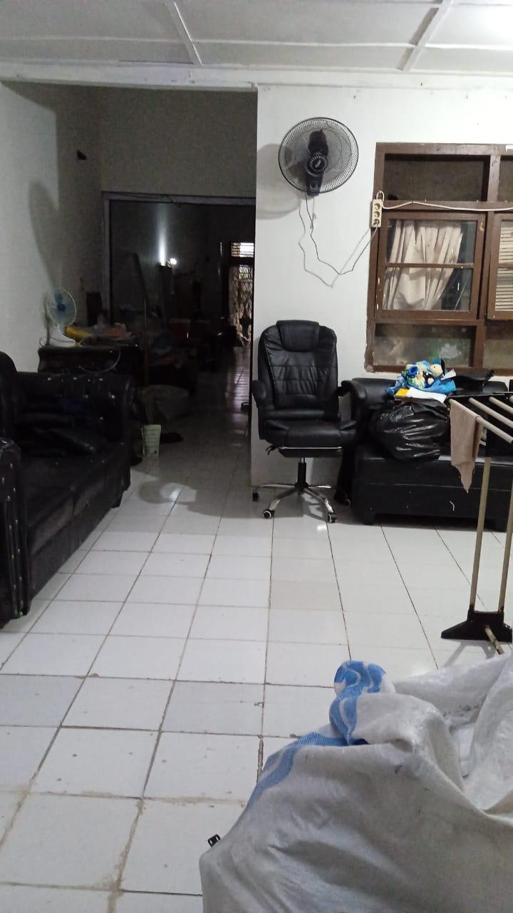 Dijual rumah hitung tanah diarea Gajah Mada, Krukut, Taman Sari