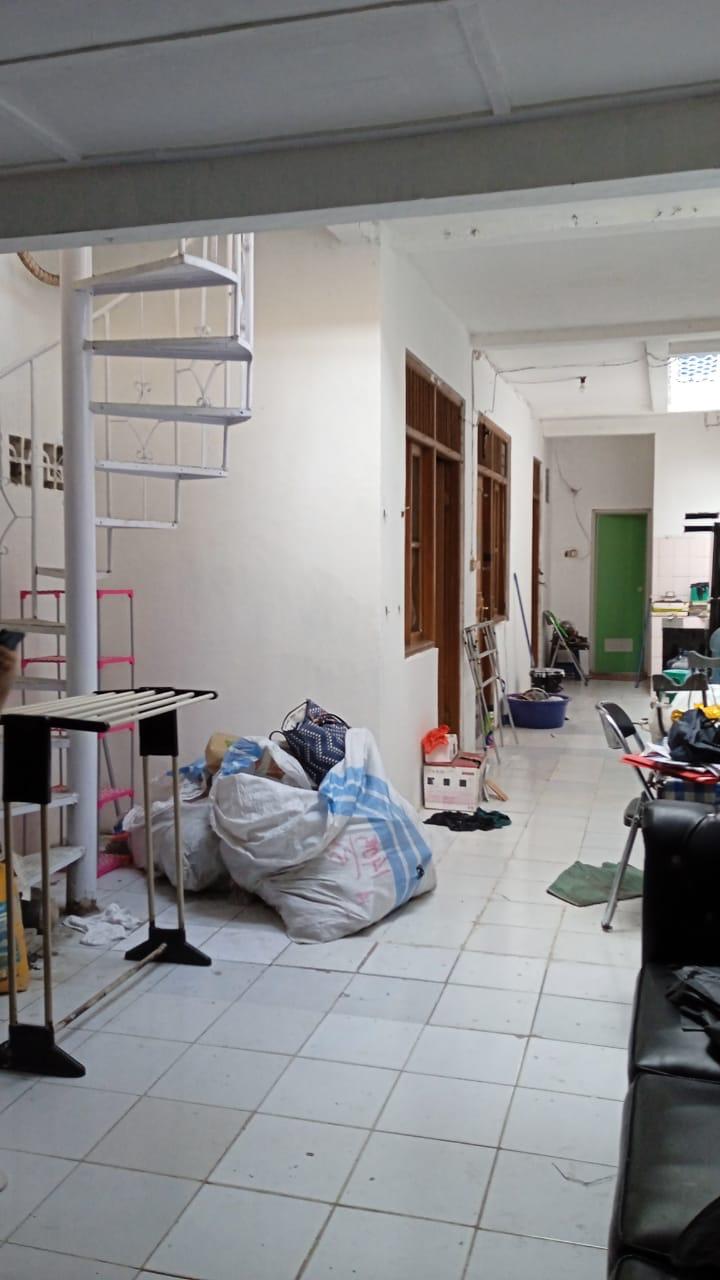 Dijual rumah hitung tanah diarea Gajah Mada, Krukut, Taman Sari