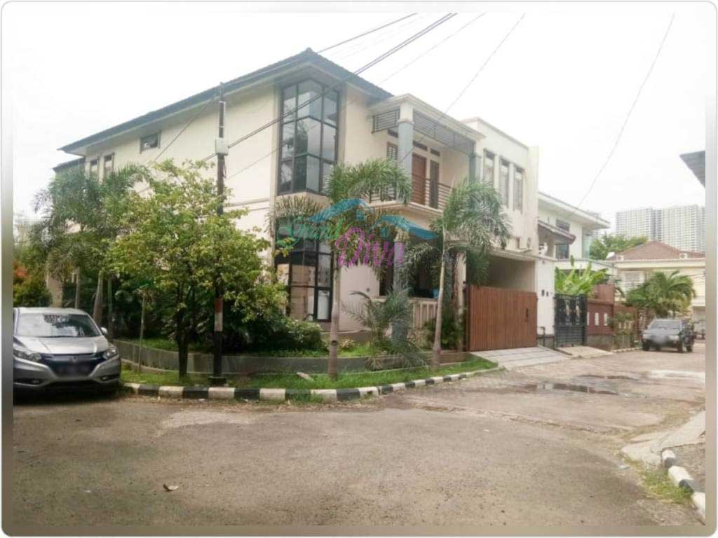 RUMAH DI VILLA JAKA SETIA