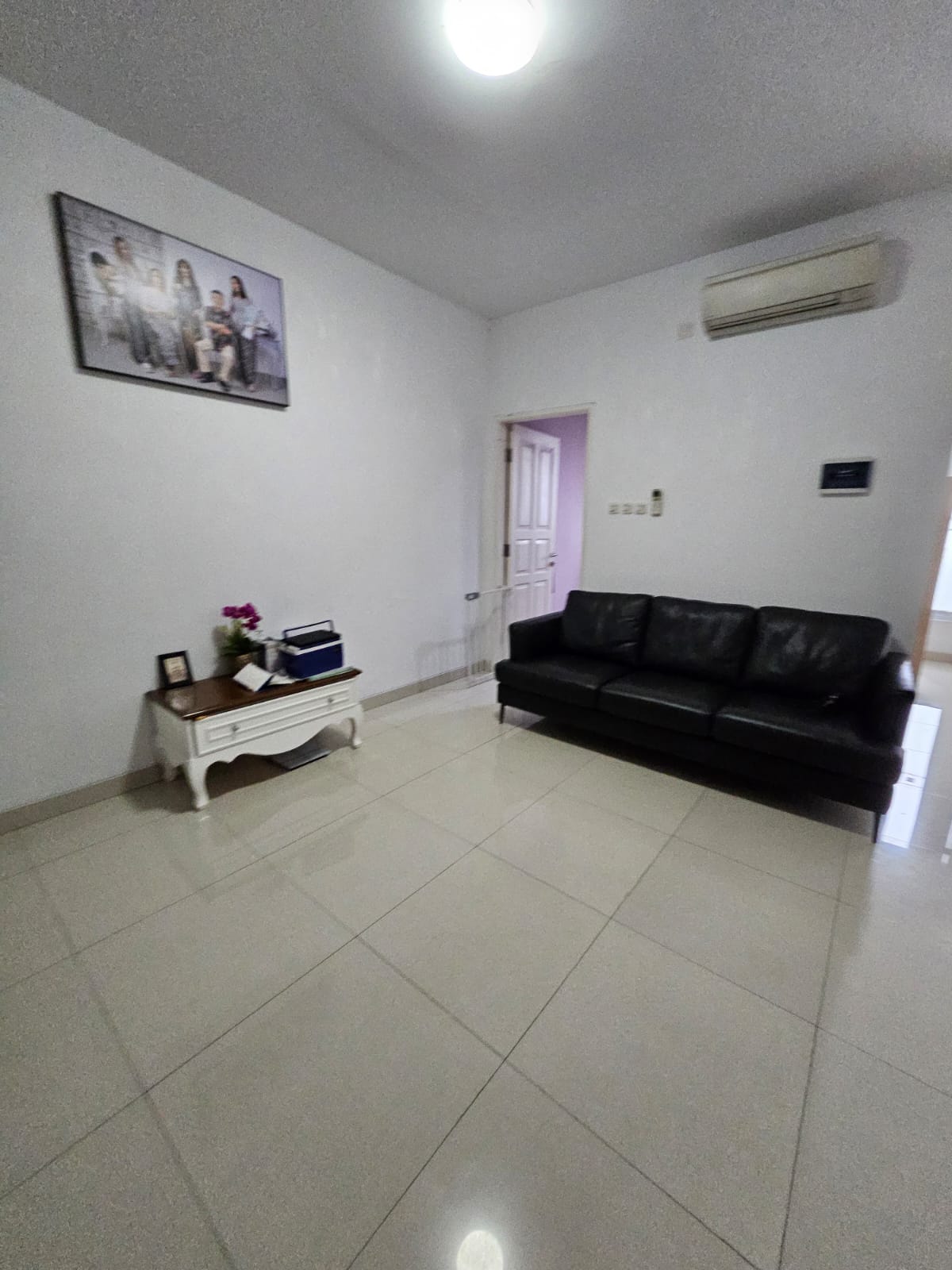 Dijual Rumah Greenville kondisi rapih di Jakarta Barat