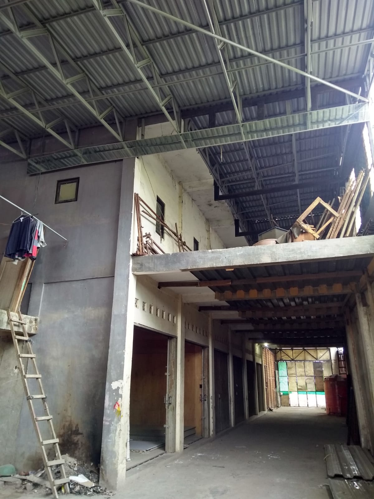 Dijual tanah komersil di Ciledug Petukangan Selatan Pesanggrahan