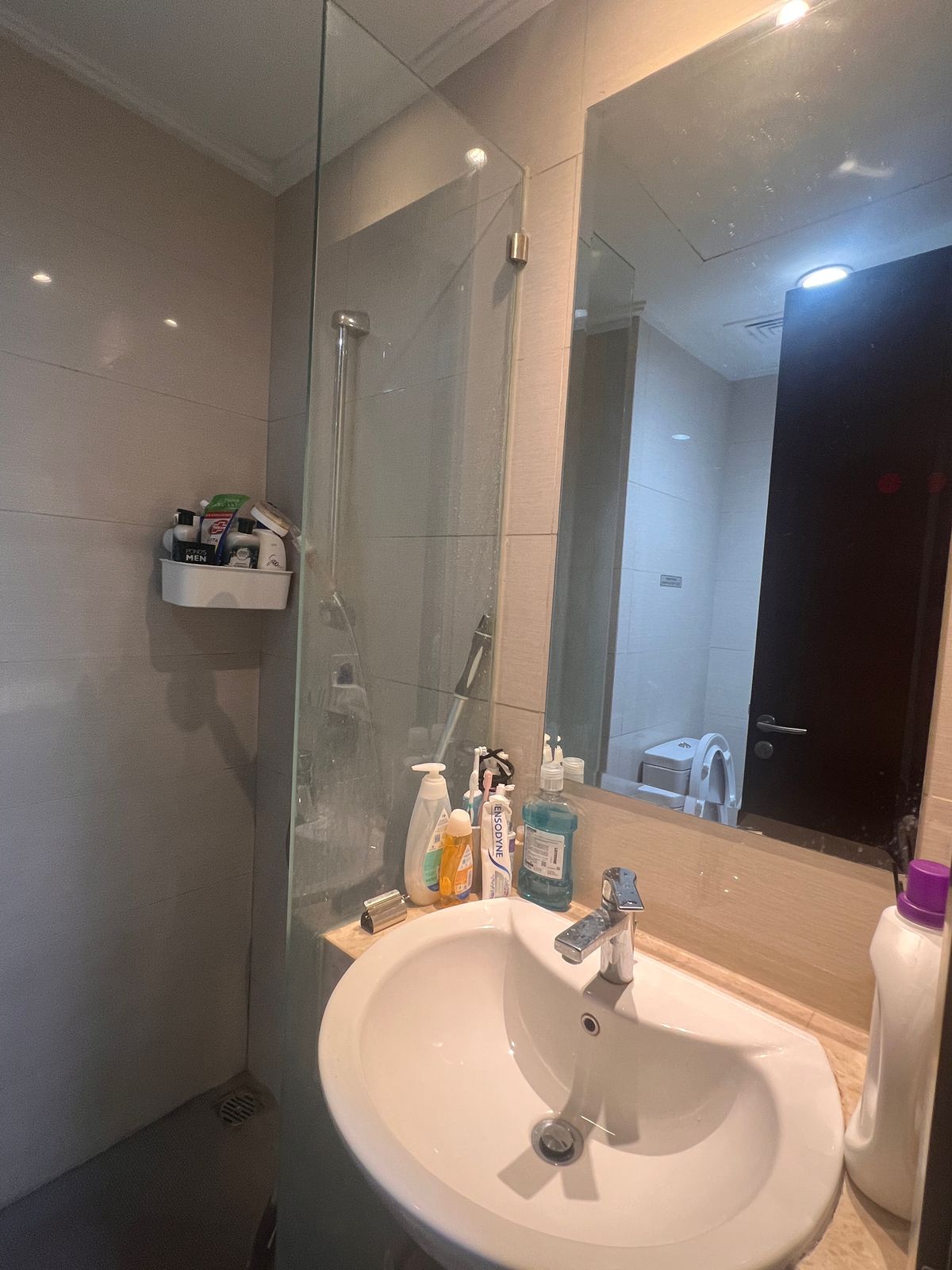 Dijual Apartemen Green Sedayu Furnish di Jakarta Barat