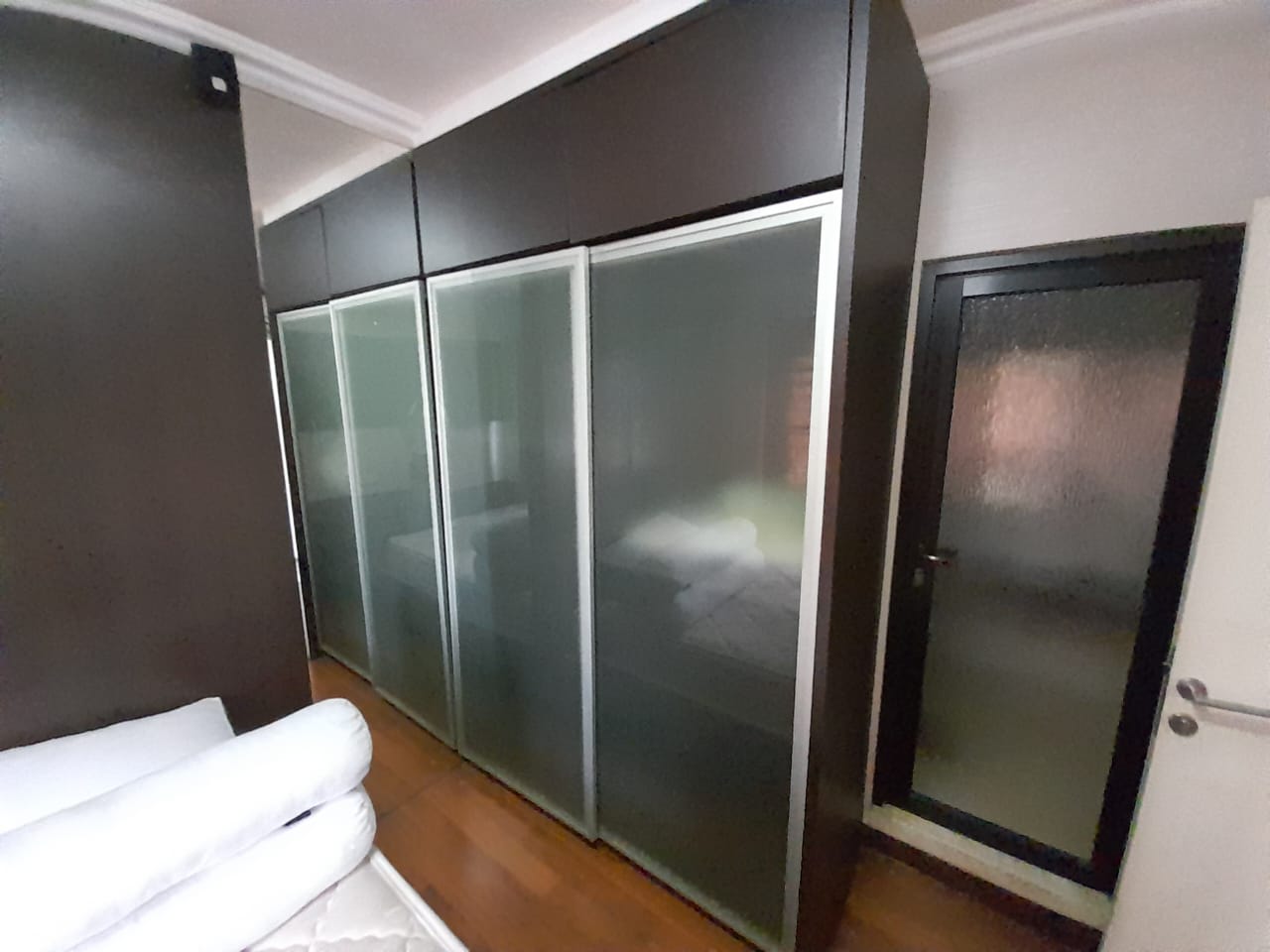 Dijual Apartemen MURAH  City Resort Furnish, Cengkareng