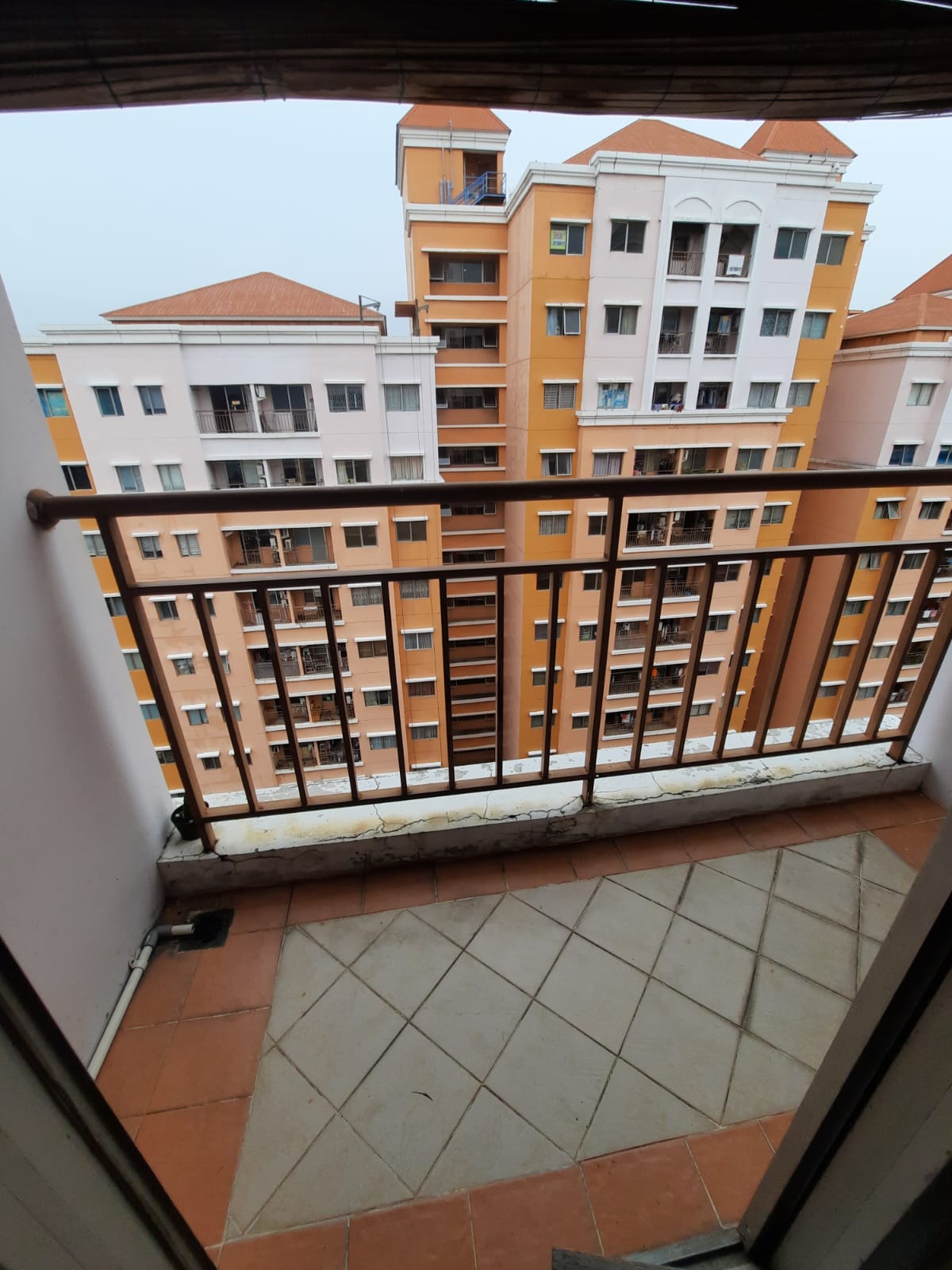 Dijual Apartemen City Resort Furnishdi Cengkareng, Jakarta Barat