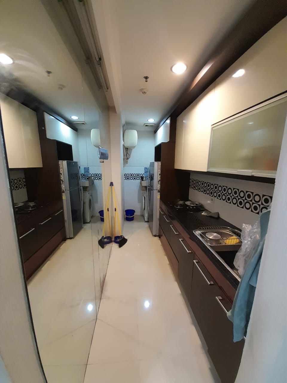 Dijual Apartemen MURAH  City Resort Furnish, Cengkareng