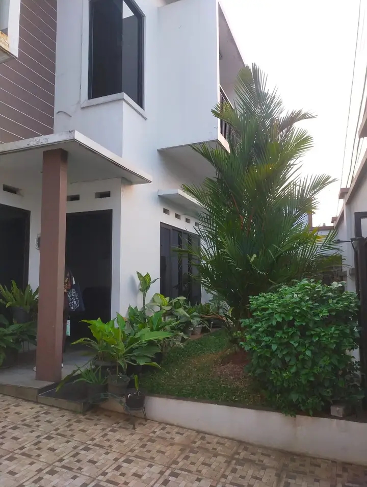 Dijual rumah cantik di Cilangkap, Cipayung, Jakarta Timur