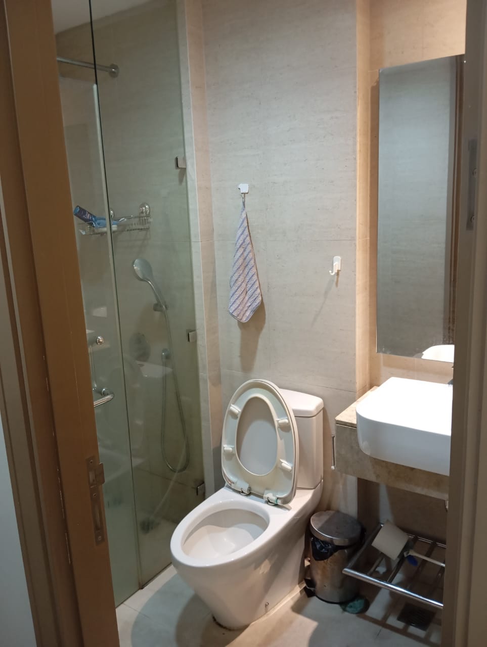 Disewakan Apartemen Gold Coast PIK FURNISH di Jakarta Utara