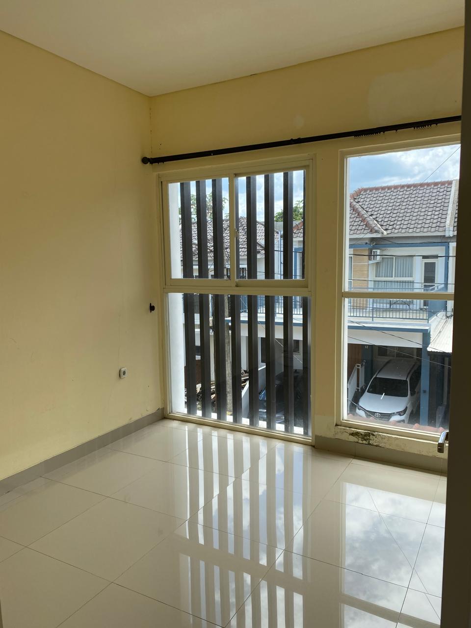 Dijual Rumah cluster di Komplek Perumahan Newland Matoa, Limo